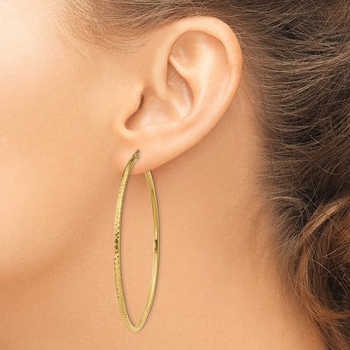 14k yellow gold diamond cut classic round hoop earrings 60mm x 2mm