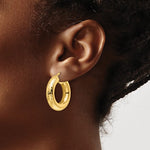 Lade das Bild in den Galerie-Viewer, 10K Yellow Gold Diamond Cut Round Hoop Earrings 26mm x 6mm
