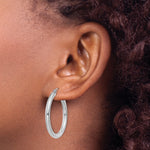 Indlæs billede til gallerivisning 10K White Gold Classic Round Hoop Earrings 30mm x 3mm
