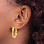 Charger l'image dans la galerie, 10K Yellow Gold Classic Round Hoop Earrings 25mm x 4mm
