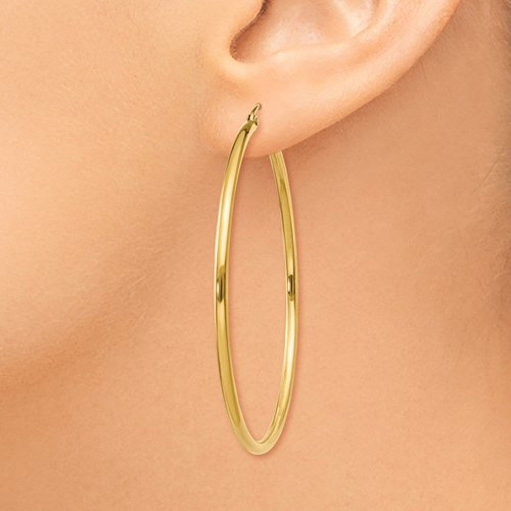 14K Yellow Gold 50mm x 2mm Lightweight Classic Round Hoop Earrings