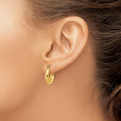 14K Yellow Gold 17mm x 14mm x 5mm Shrimp Hammered Hoop Earrings
