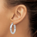 Indlæs billede til gallerivisning 14K White Gold Classic Round Hoop Earrings 30mm x 5mm
