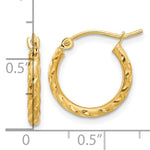 이미지를 갤러리 뷰어에 로드 , 14k Yellow Gold Polished Satin Diamond Cut Round Hoop Earrings 15mm x 2mm
