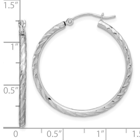 14k white gold polished satin diamond cut round hoop earrings 30mm x 2mm