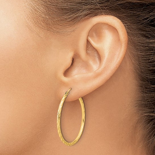 14k yellow gold polished satin diamond cut round hoop earrings 34mm x 2mm