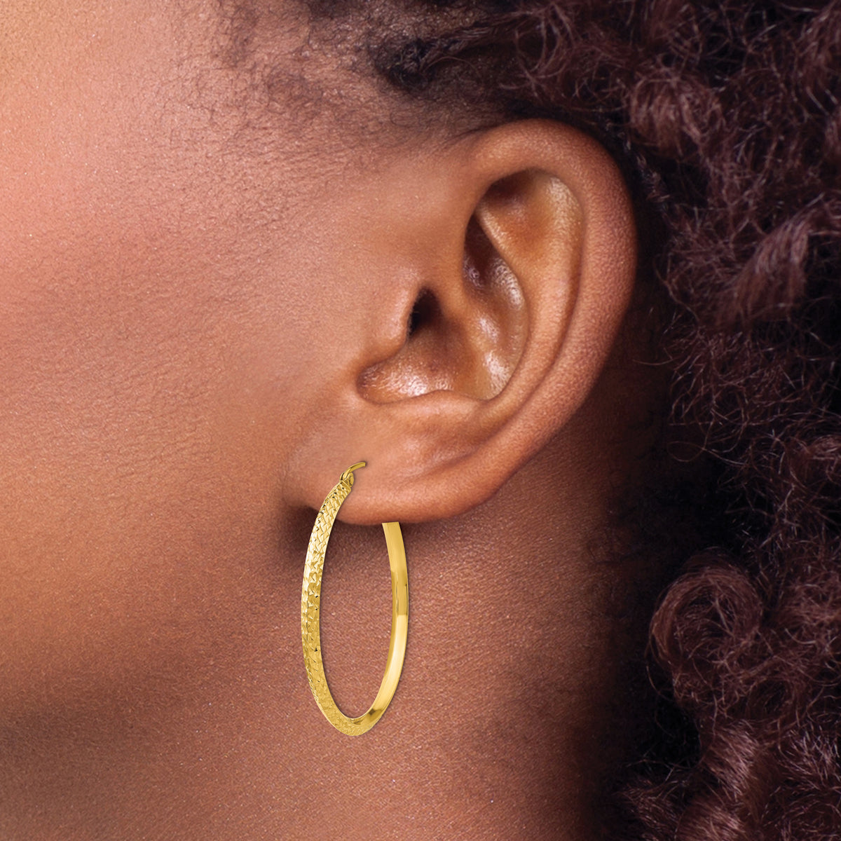14K Yellow Gold 36mm x 2.5mm Diamond Cut Knife Edge Round Hoop Earrings