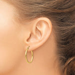 Ladda upp bild till gallerivisning, 10k Yellow Gold Classic Round Hoop Click Top Earrings 25mm x 2mm
