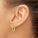 Lataa kuva Galleria-katseluun, 10k Yellow Gold Classic Round Hoop Click Top Earrings 15mm x 2mm

