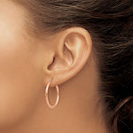 Indlæs billede til gallerivisning 10k Rose Gold Classic Round Hoop Click Top Earrings 25mm x 2mm
