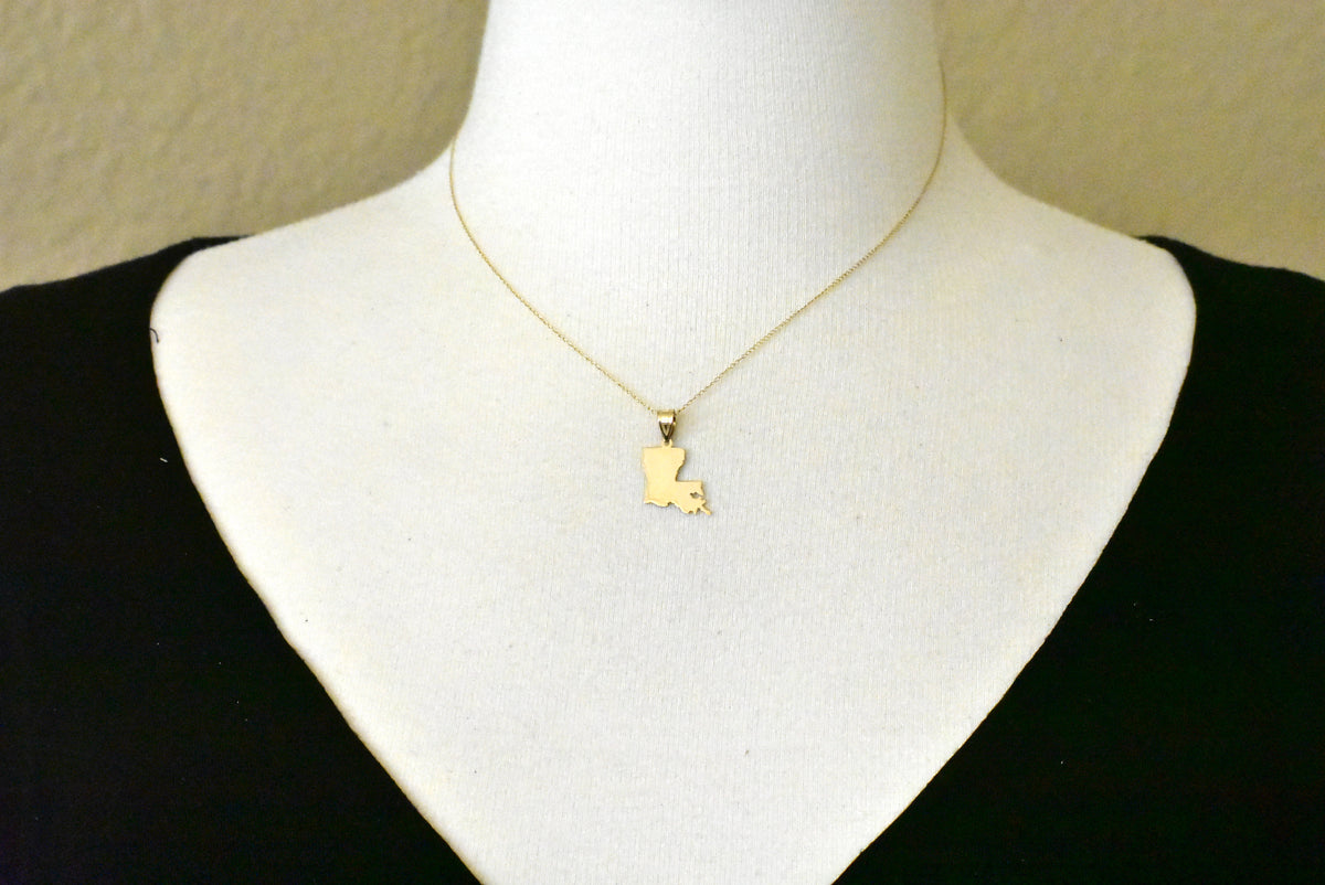 14k gold or sterling silver louisiana la state map pendant charm personalized monogram