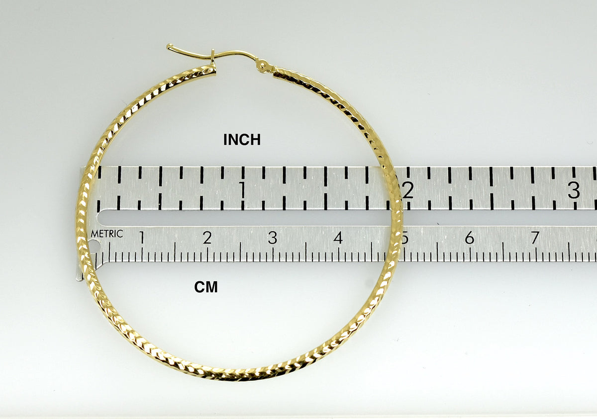 14k yellow gold diamond cut classic round hoop earrings 50mm x 2mm