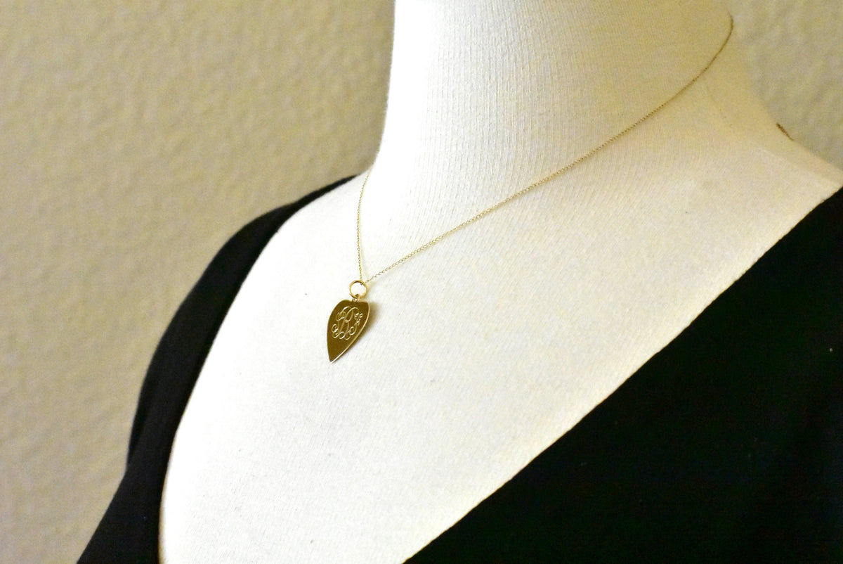 14k yellow gold 18mm heart disc pendant charm personalized monogram engraved