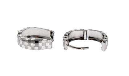 14k white gold diamond cut patterned classic hinged hoop huggie earrings