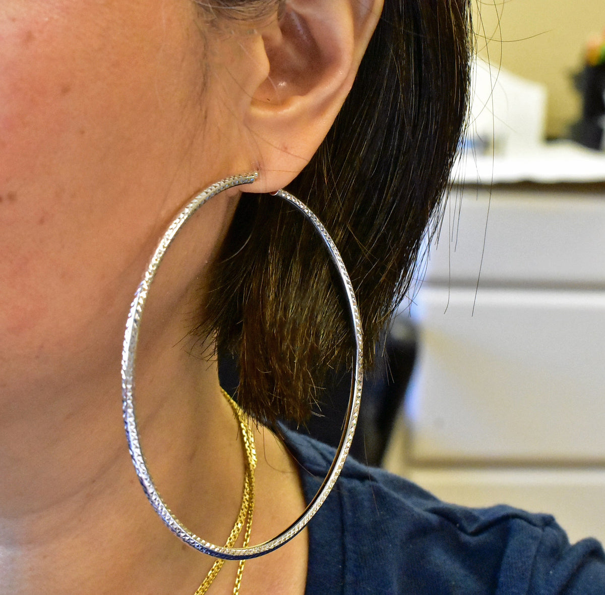 14k white gold 3.35 inch diameter extra large giant gigantic diamond cut round classic hoop earrings lightweight 85mm x 3mm