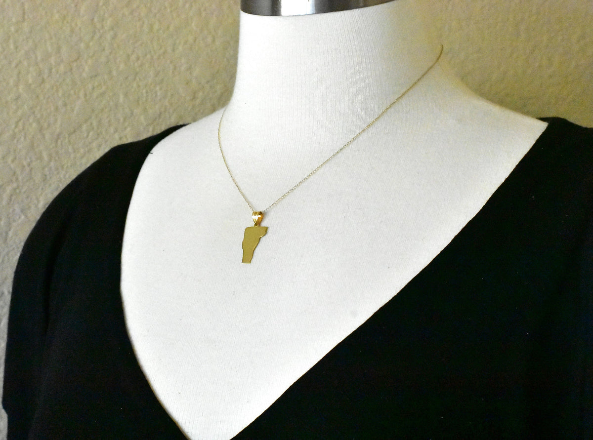 14k gold or sterling silver vermont vt state map pendant charm personalized monogram