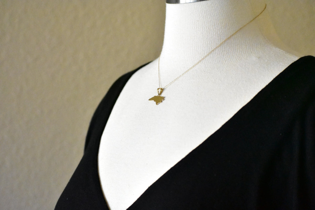 14k gold or sterling silver north carolina nc state map pendant charm personalized monogram