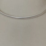 將影片載入圖庫檢視器並播放，Sterling Silver 6mm Reversible Round to Flat Omega Cubetto Choker Necklace Pendant Chain
