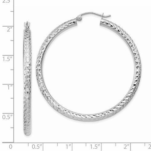 14k white gold diamond cut classic round hoop textured earrings 44mm x 3mm