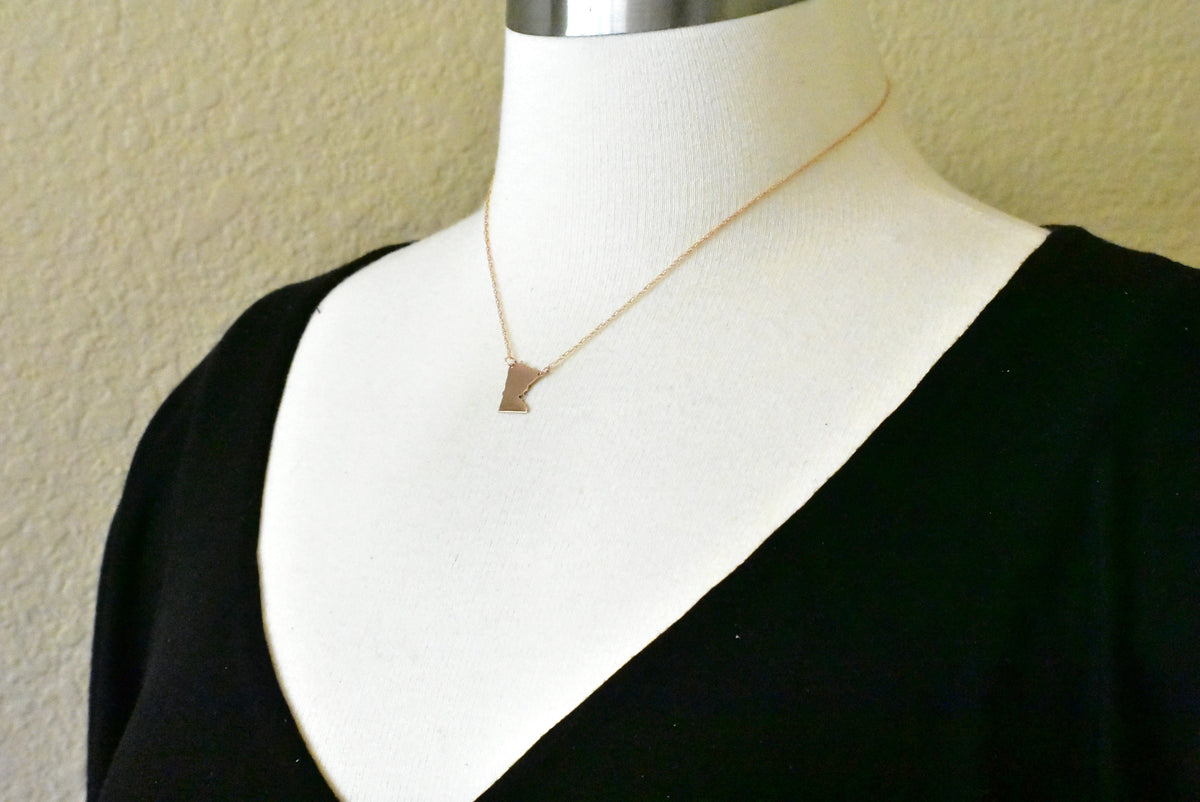 14k gold 10k gold silver minnesota mn state map necklace heart personalized city
