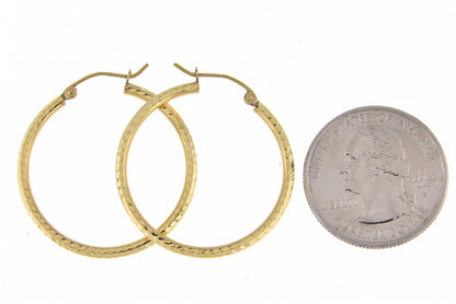 14k yellow gold diamond cut classic round hoop earrings 30mm x 2mm