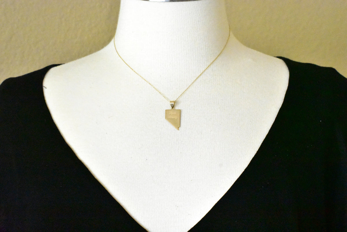 14k gold or sterling silver nevada nv state map pendant charm personalized monogram