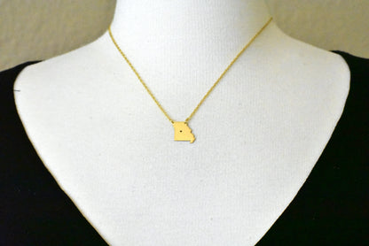 14k gold 10k gold silver missouri mo state map necklace heart personalized city