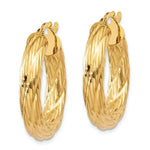 將圖片載入圖庫檢視器 14K Yellow Gold Textured Round Hoop Earrings 25mm x 4.5mm
