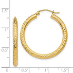 Indlæs billede til gallerivisning 14K Yellow Gold Diamond Cut Classic Round Hoop Earrings 30mm x 3mm
