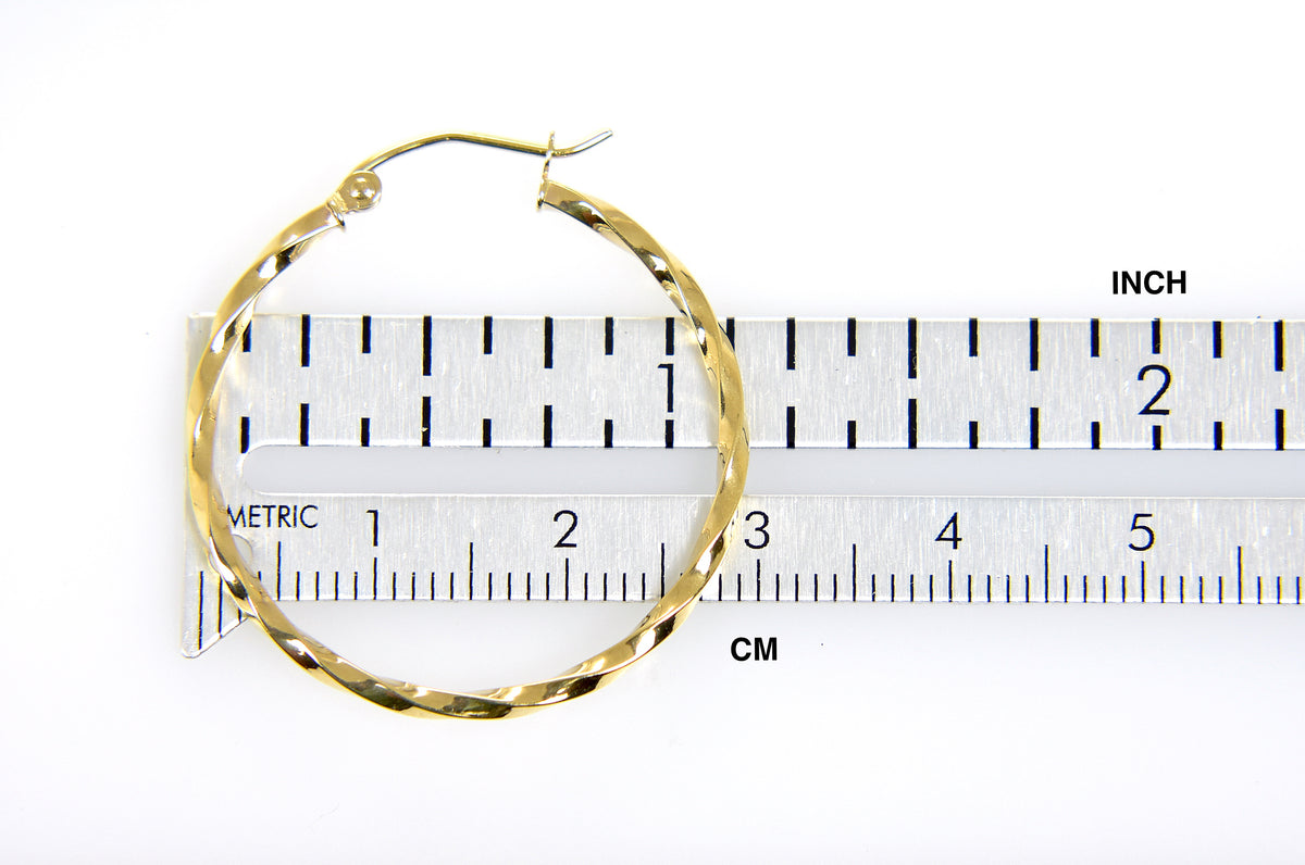14k yellow gold twisted modern classic round hoop earrings 30mm x 2mm