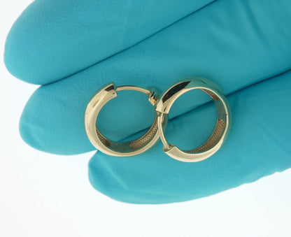 10k yellow gold classic huggie hinged hoop earrings 15mm x 15mm x 4mm