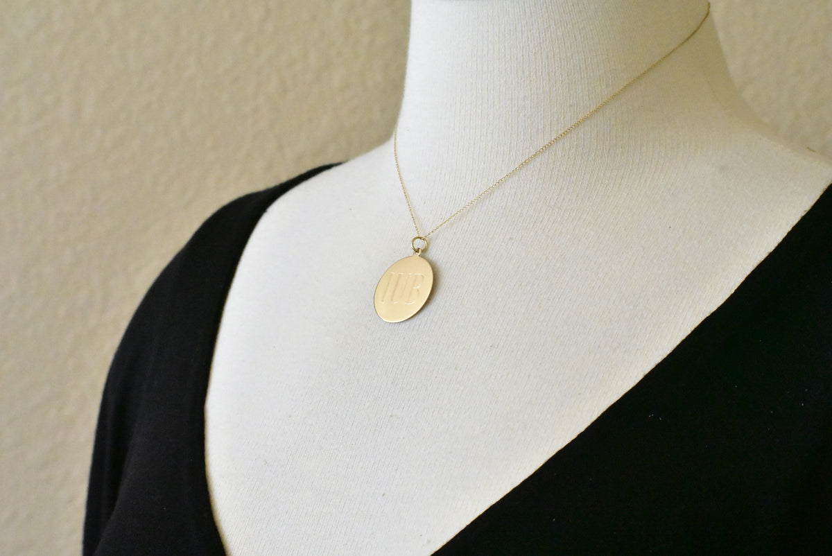 10k yellow gold 23mm round circle disc pendant charm personalized monogram engraved