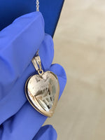 이미지를 갤러리 뷰어에 로드 , 14K Solid Yellow Gold 19mm Heart .02 CTW Diamond Locket Pendant Charm Engraved Personalized Monogram
