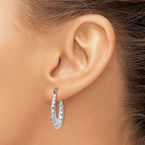 14k white gold shrimp scalloped twisted oval hoop earrings