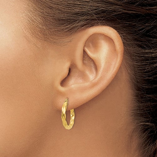 14k yellow gold twisted modern classic round hoop earrings 19mm x 3mm