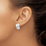 Загрузить изображение в средство просмотра галереи, 14k White Gold Non Pierced Clip On Huggie J Hoop Ribbed Earrings

