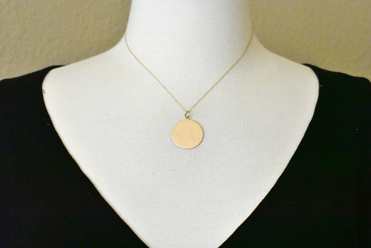 14k yellow gold 25mm round disc pendant charm letter initial engraved personalized monogram