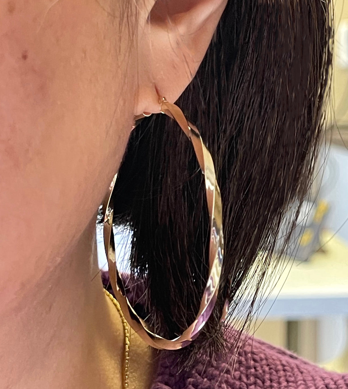 14k yellow gold twisted modern classic round hoop earrings 60mm x 3mm