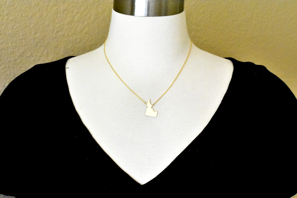 14k gold or sterling silver idaho id state name necklace personalized monogram