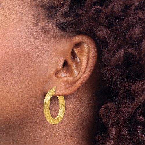 14k yellow gold textured round hoop earrings 30mm x 4.5mm
