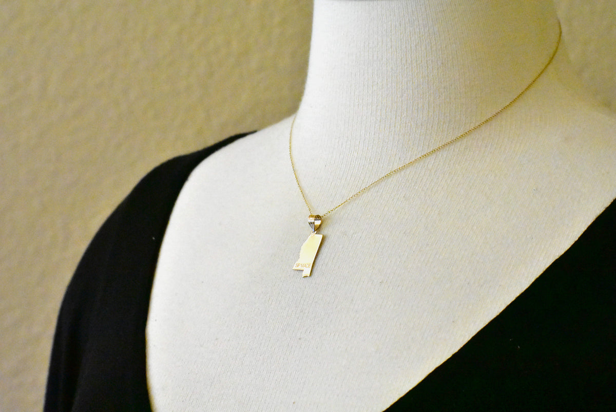 14k gold or sterling silver mississippi ms state map pendant charm personalized monogram