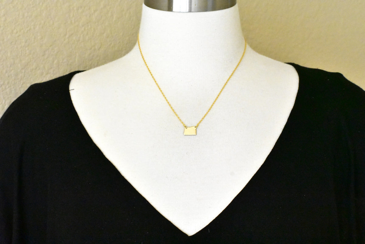 14k gold 10k gold silver oregon or state map necklace heart personalized city