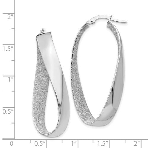 14k white gold polished and satin twisted oval hoop earrings 45mm x 5mm