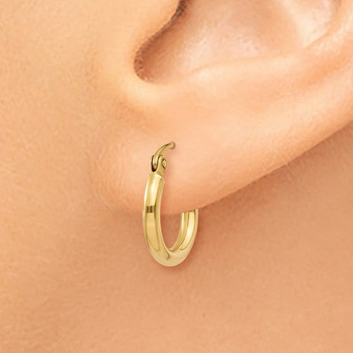 14k yellow gold classic round hoop earrings 13mmx2mm