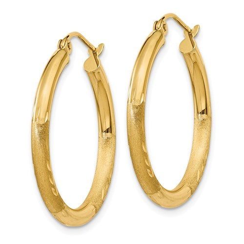 14k yellow gold satin diamond cut classic round hoop earrings 24mm x 2.5mm
