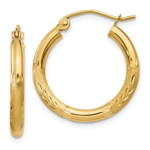 14k yellow gold satin diamond cut classic round hoop earrings 20mm x 2.5mm